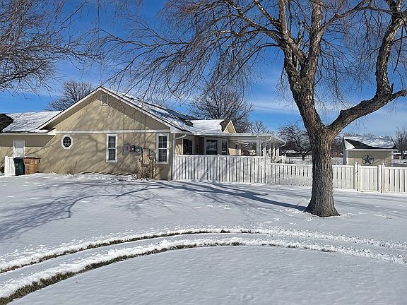 3rd image of 1301 Wood Bridge Ct