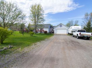 4916 Howell Rd, Otter Lake, MI 48464