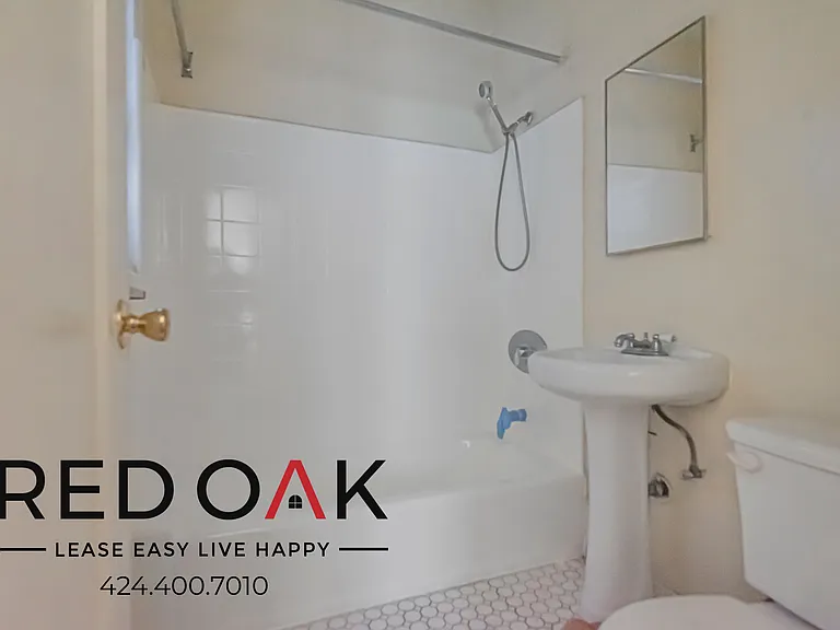 835 S Oxford Ave #416 — Photo 8