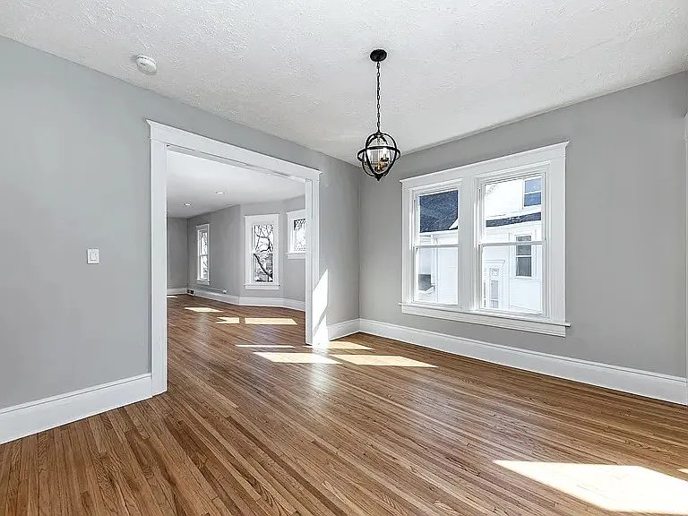 418 Buell Ave #1 — Photo 10