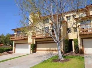 6916 Camino Revueltos, San Diego, CA 92111