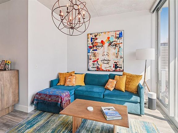 5th image of 777 N Ashley Dr Unit 1612