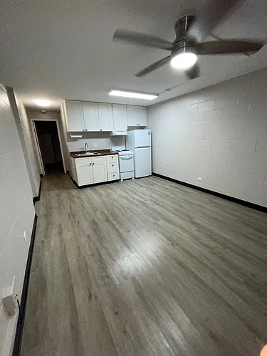 1301 Lusitana St Photo 1
