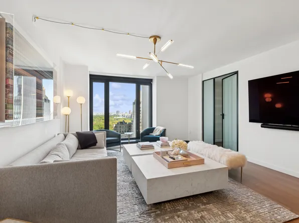 111 West 56th Street image 2 of 11