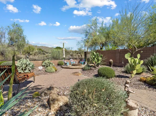 2366 W MUIRFIELD Drive, Anthem, AZ 85086