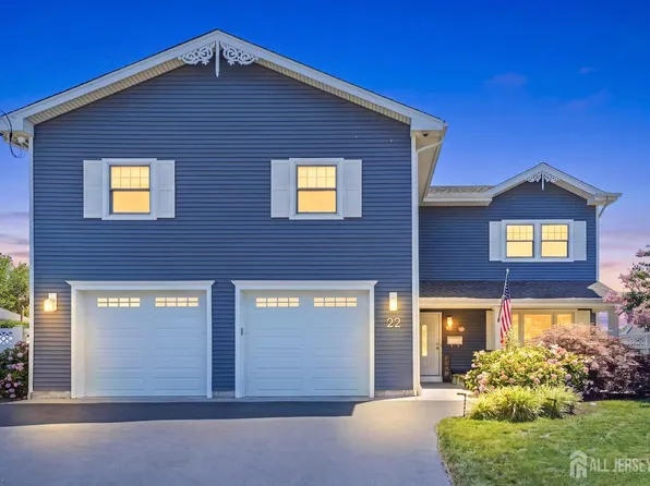 22 Belfast Ave, Hazlet, NJ 07730