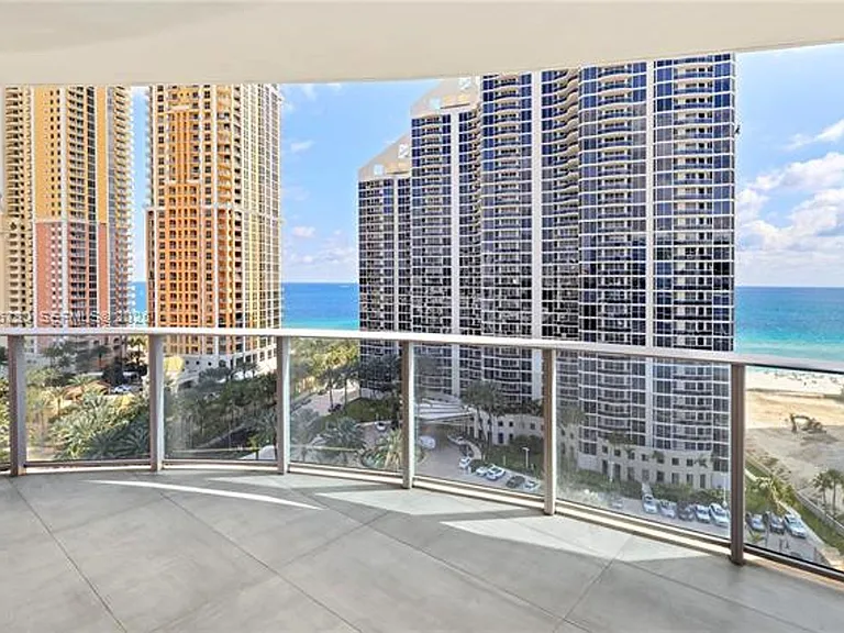17550 Collins Ave #CU-1205 — Photo 19