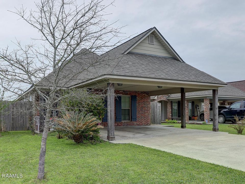 1st image of 119 Acacia Ln