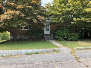 7 Haswell St, Westerly, RI 02891