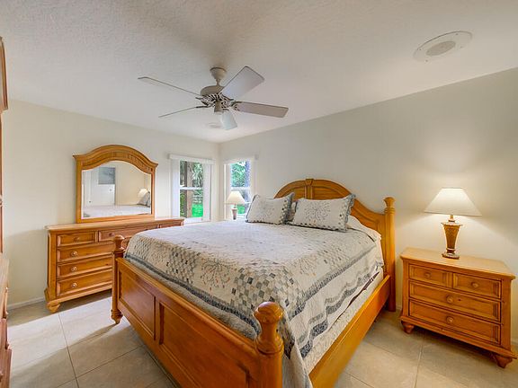 5th image of 15733 Temple Boulevard
