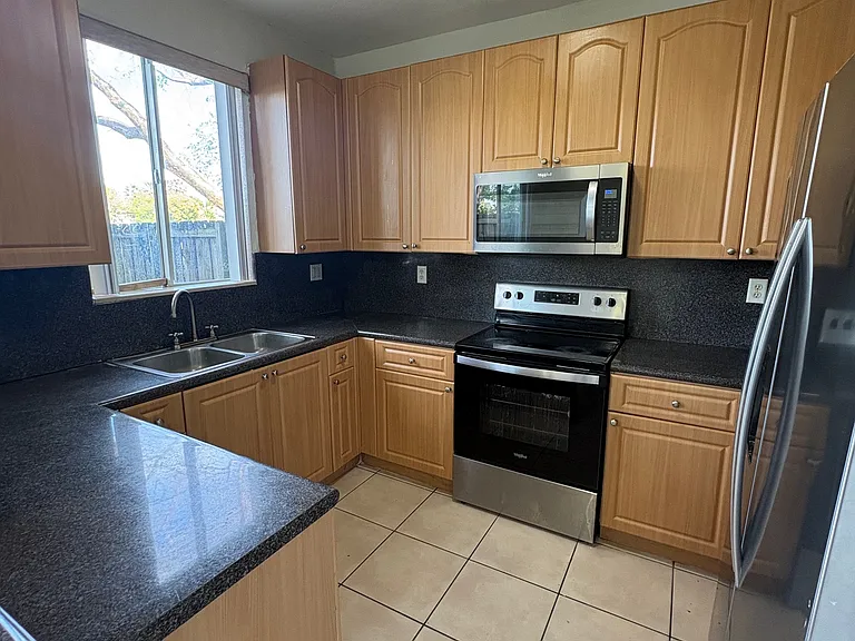 2819 SE 15th Rd — Photo 12
