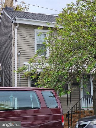 2nd image of 223 Elmer St