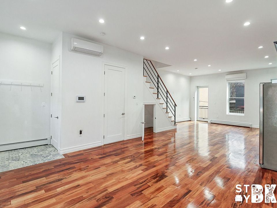 1st image of 510 Lafayette Ave #2