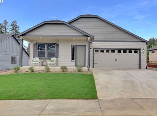 918 Olson Pl, Cottage Grove, OR 97424