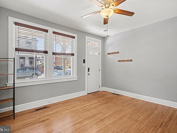 5th image of 423 N Pine St