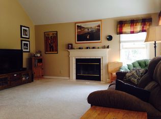 8639 Buffett Pkwy, Fishers, IN 46038