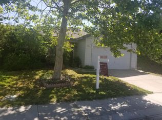 851 Wallace Dr, Woodland, CA 95776