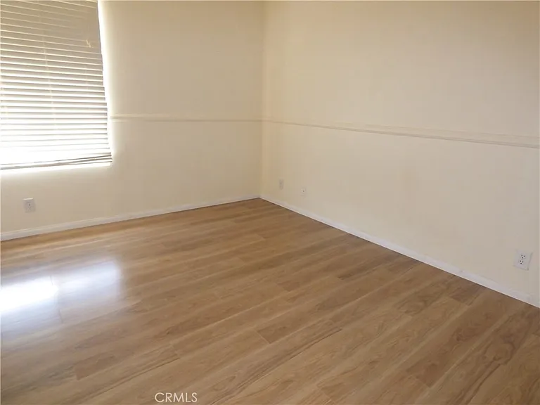 516 Monteleone Ave — Photo 18