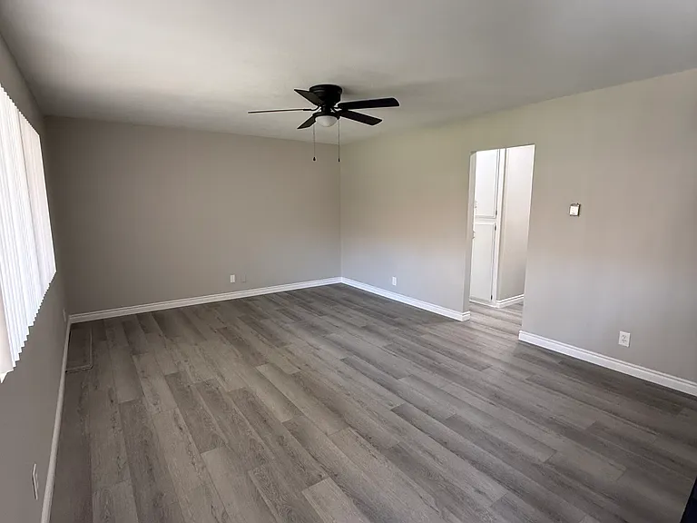 1424 N Donacy Way #1-4 — Photo 5