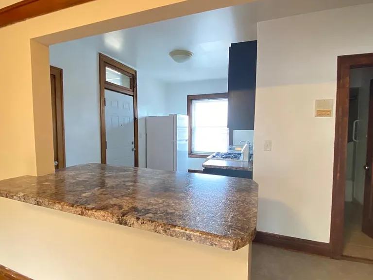 4451 W Dickens Ave #3W — Photo 1