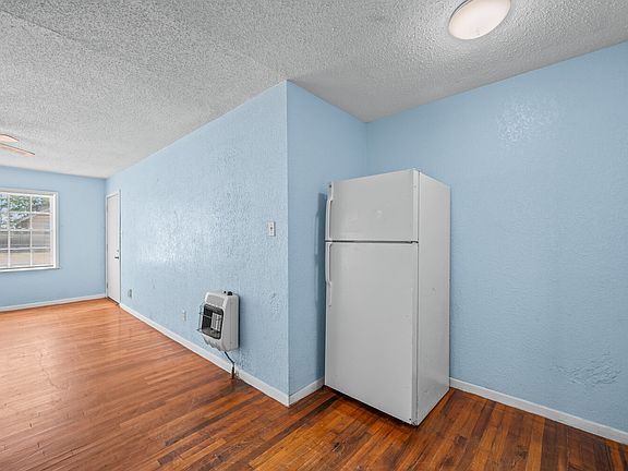 4th image of 1608 29th St #A