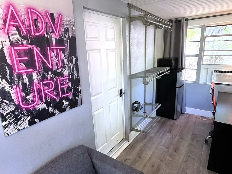 304 N Keech St #1 — Photo 6