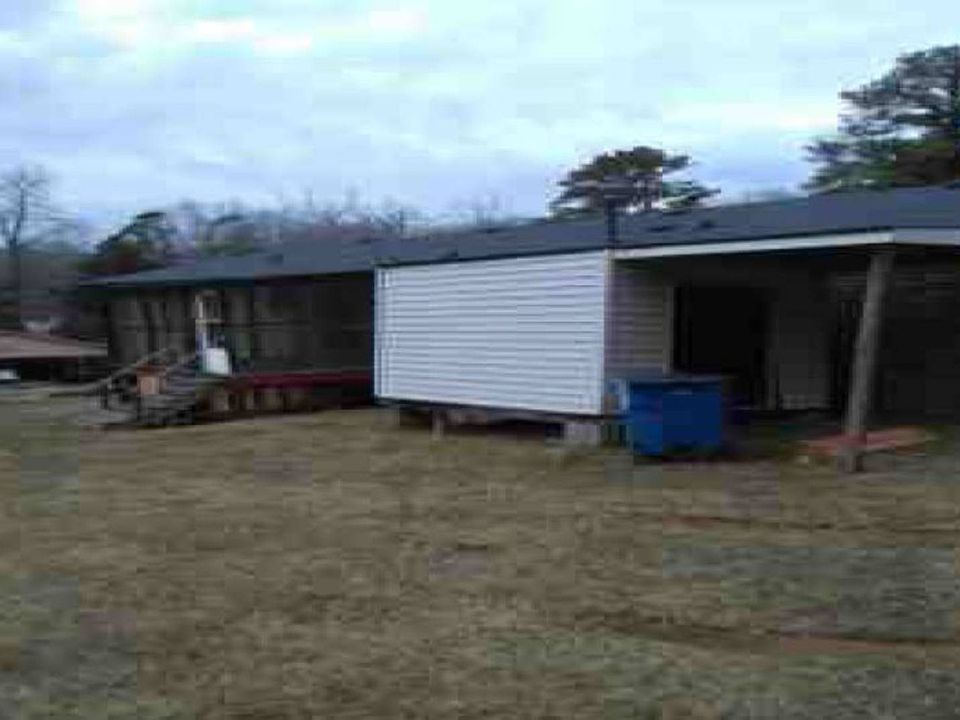 2nd image of 135 Saxon Woods Dr