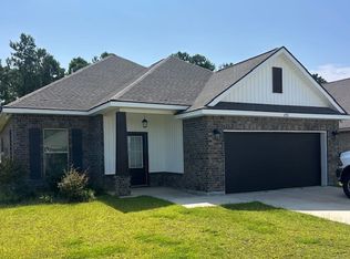 6910 Summerset Dr, Gulf Shores, AL 36542