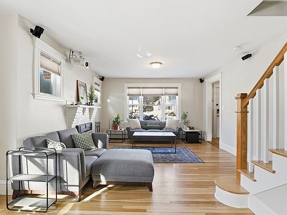 3rd image of 15 Englewood Rd