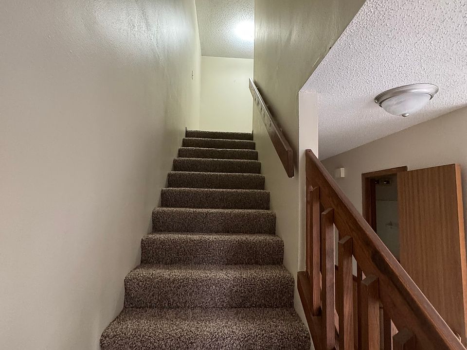 1st image of 223 Joe St #1