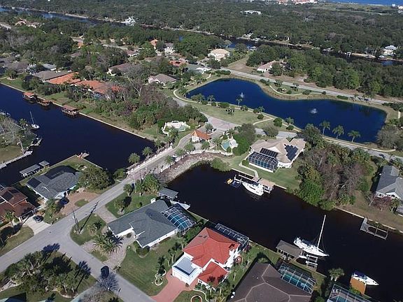 5th image of 23 Old Oak Dr N