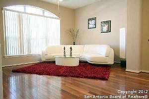 5th image of 2758 Montebello
