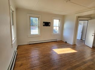 31 110th St FLOOR 1, Troy, NY 12182