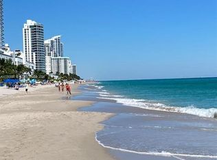 1913 S Ocean Dr APT 326, Hallandale, FL 33009