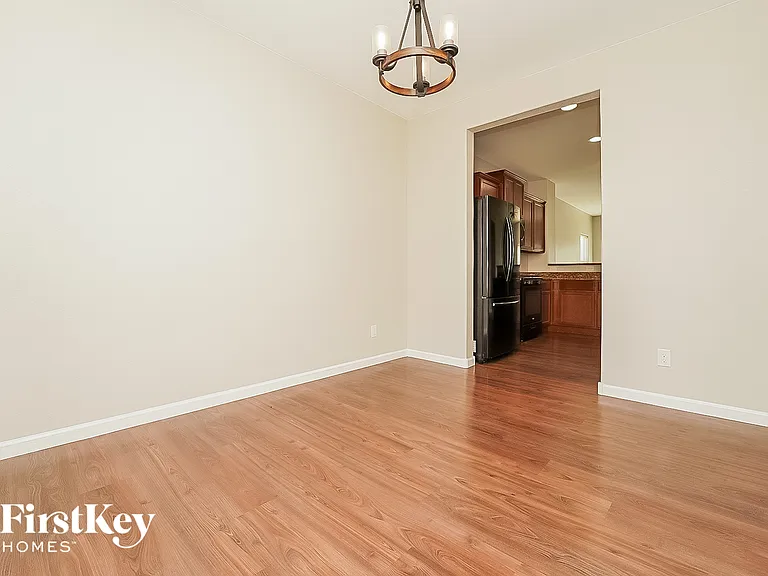 4598 E 95th Ct — Photo 5