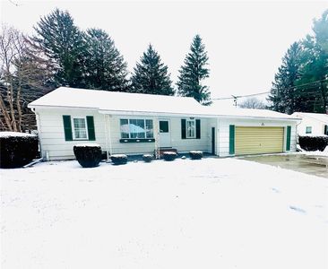 6 Locust St, Bath, NY, 14810
