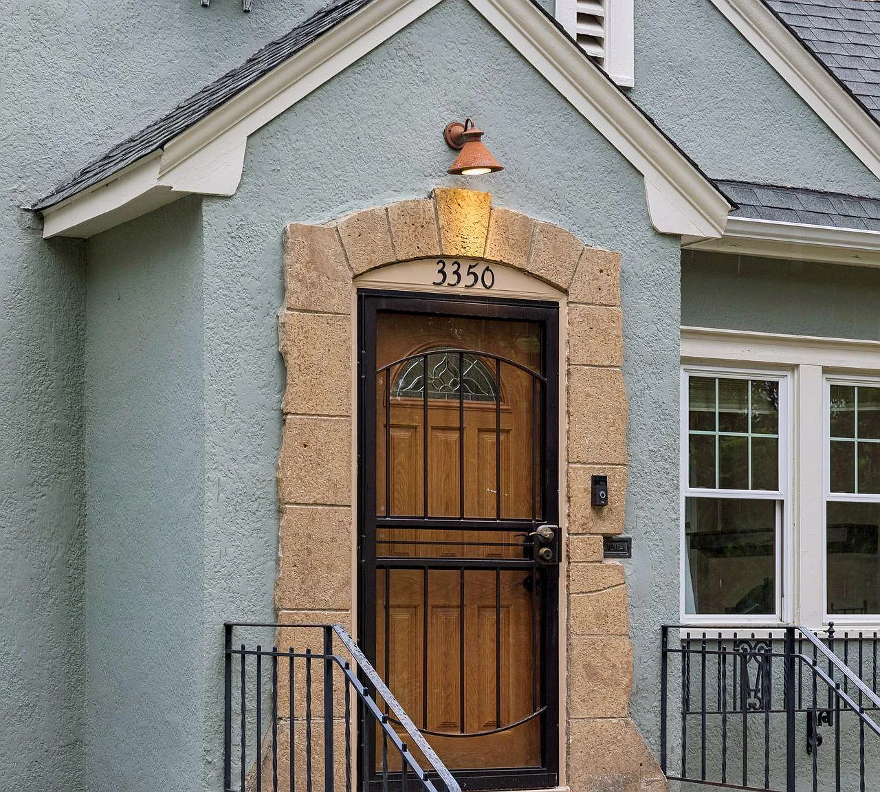 4 bed, 3.0 bath, 2710 sqft, $2,600 — Photo 4