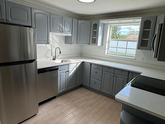 5th image of 3478 Artesian Drive