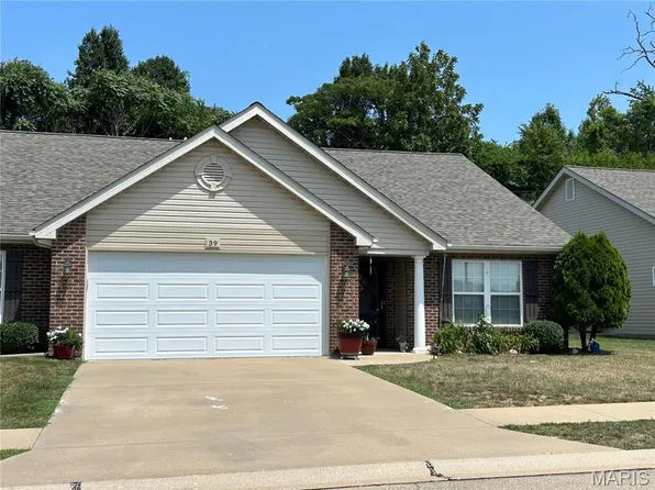 39 Parkville Ln, Festus, MO 63028