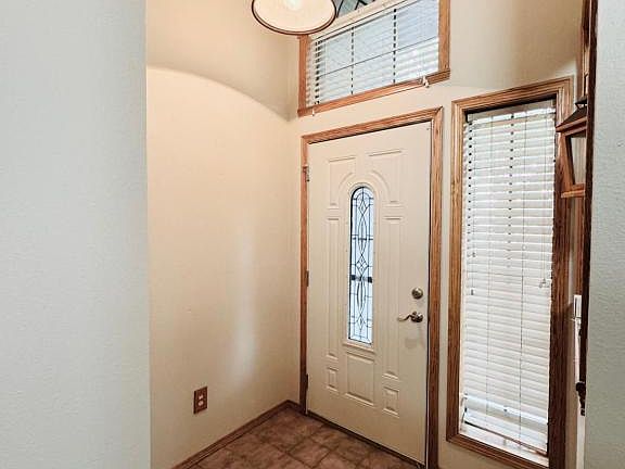 3rd image of 3025 Escalante Ave