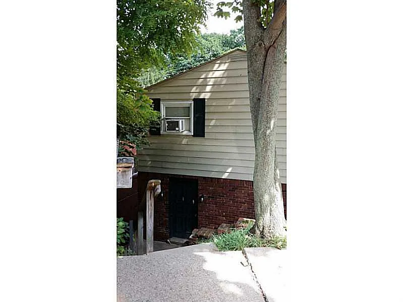 7245 1/2 Princeton Pl photo 1