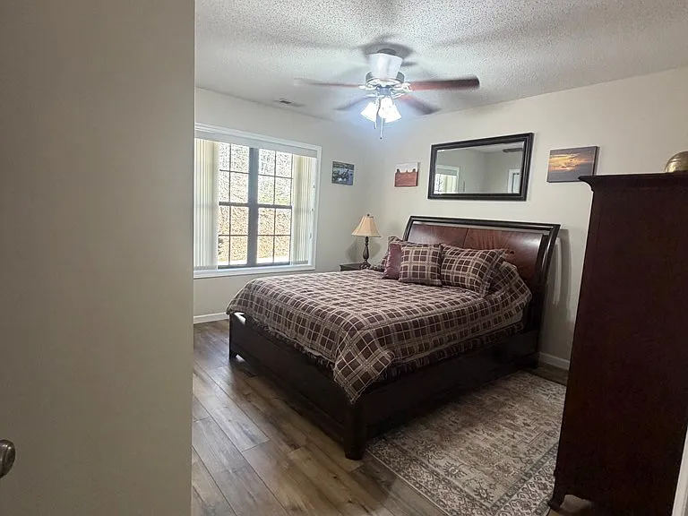 810 Oak Creek Rd #C — Photo 24