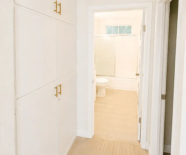 1228 S Saltair Ave — Photo 4
