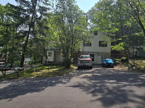 3 & 5 Albert Ln, Dillsburg, PA 17019