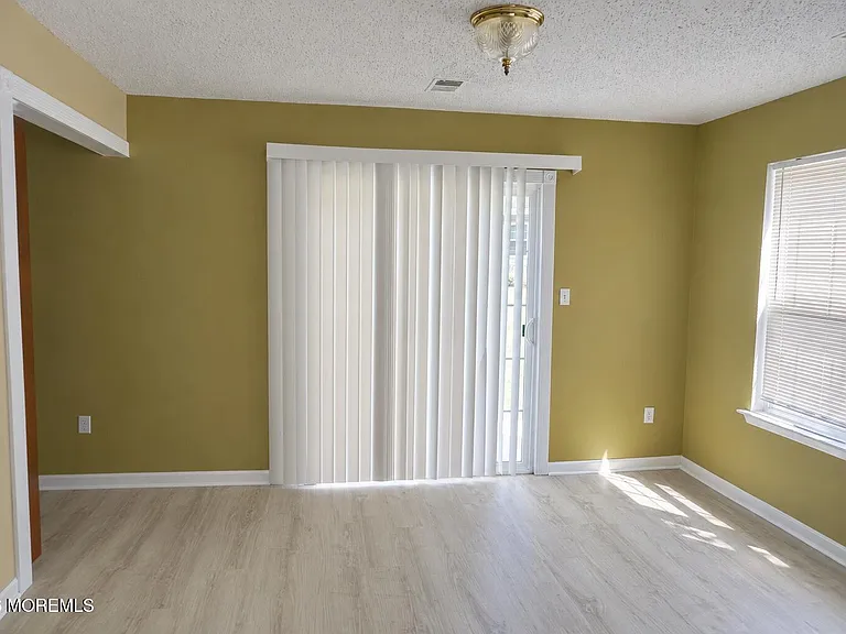 114 Orion Rd — Photo 6