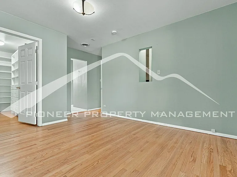 4215 W Byron Pl — Photo 13
