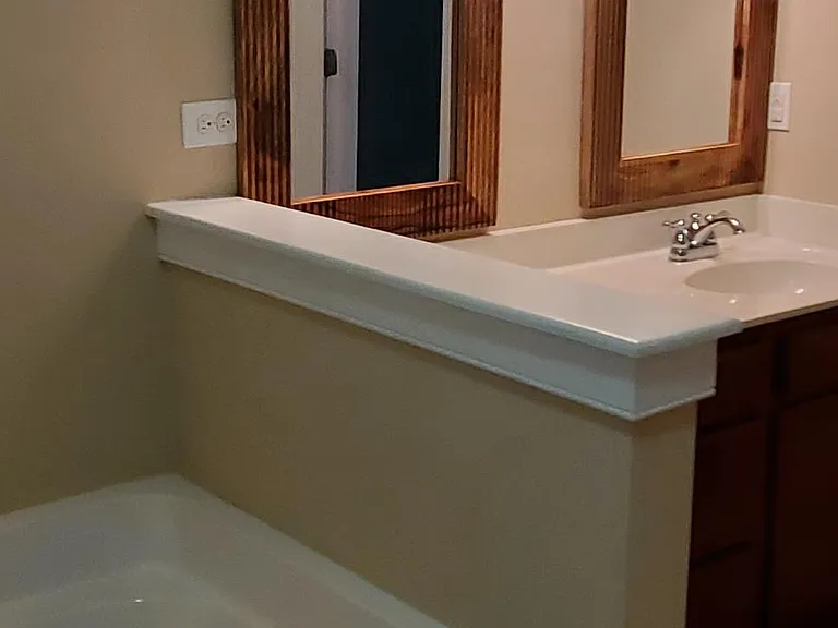 OWNERS SUITE BATHROOM
