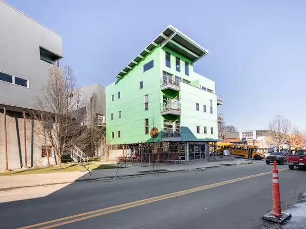 5491 Penn Ave #A205, Pittsburgh, PA 15206