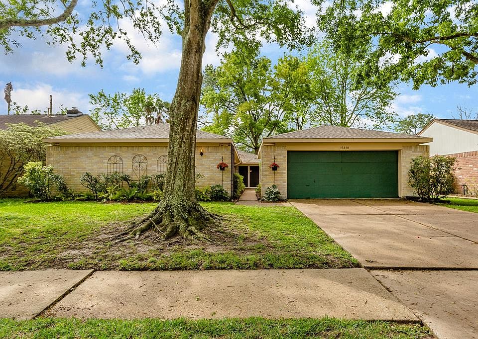 1st image of 15810 Dunmoor Dr