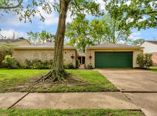 15810 Dunmoor Dr, Houston, TX 77059